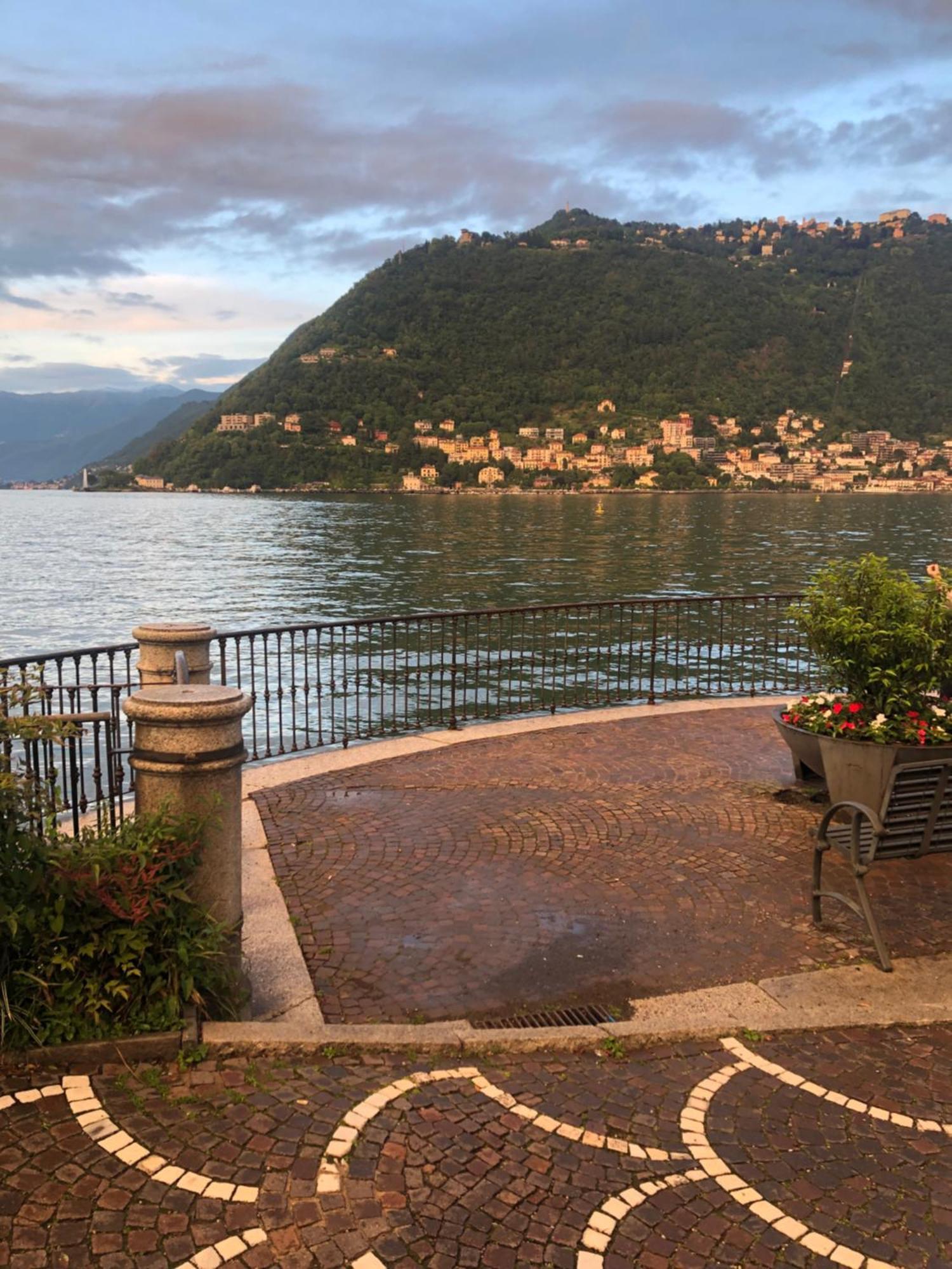 Casa Ortensia Blu Maslianico Екстериор снимка
